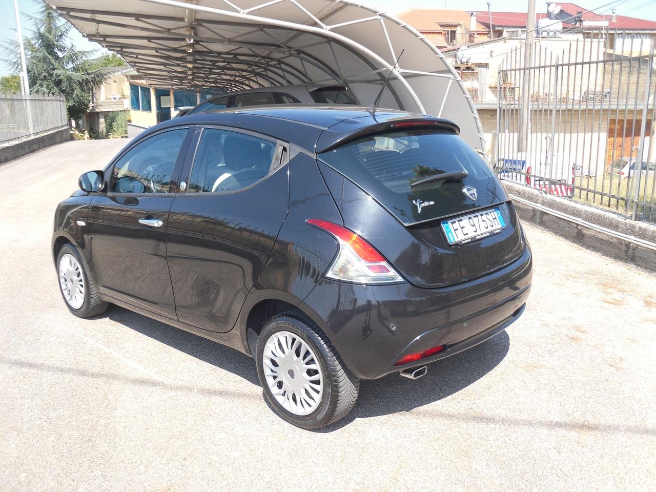 Lancia Ypsilon 1.2 69 CV GPL Ecochic