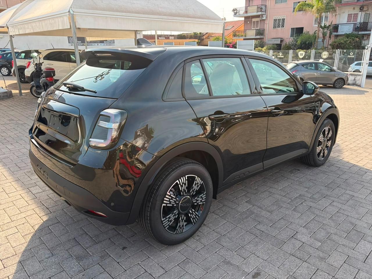 Fiat 600 Hybrid 110 CV DCT MHEV Icon (NUOVA DA IMMATRICOLARE) IPT INCLUSA
