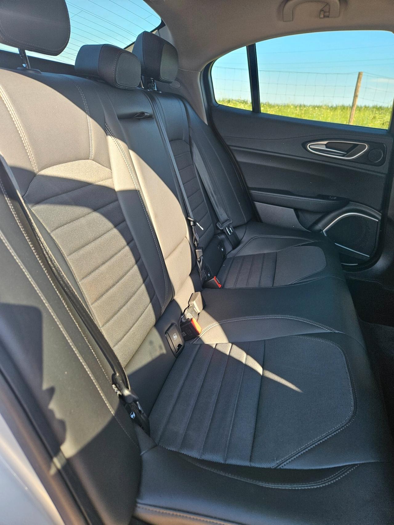 Alfa Romeo Giulia 2.2 Turbodiesel 190 CV AT8 Executive SOLO 45000 KM