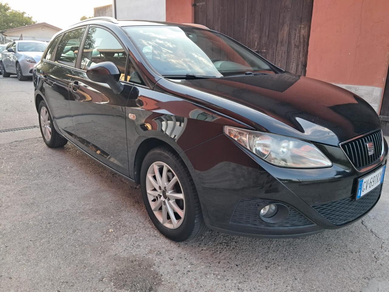 Seat Ibiza 1.4 5 porte Style gpl valido neopatentati