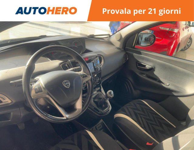 LANCIA Ypsilon 1.2 69 CV 5 porte Gold
