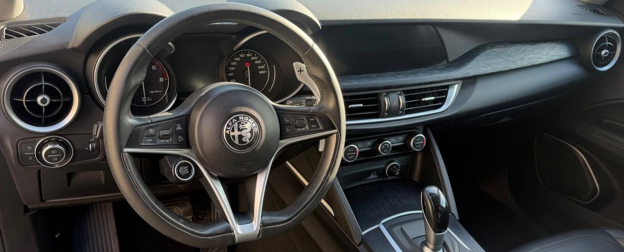 Alfa Romeo Stelvio 2.2 TDI 210 Cv