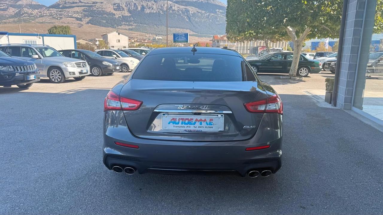 Maserati Ghibli V6 Diesel Gransport