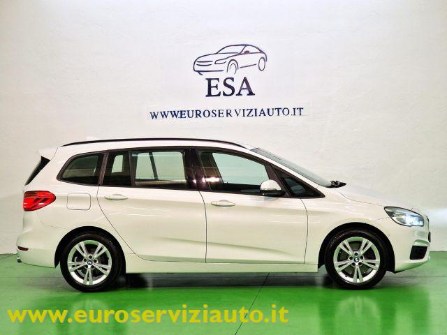 BMW 220 d 7 POSTI xDrive Active Tourer Advantage aut.