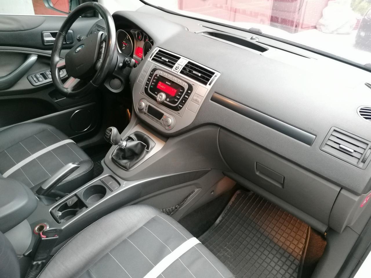 Ford Kuga 2.0 TDCi 136 CV 4WD Titanium DPF(Gancio traino)