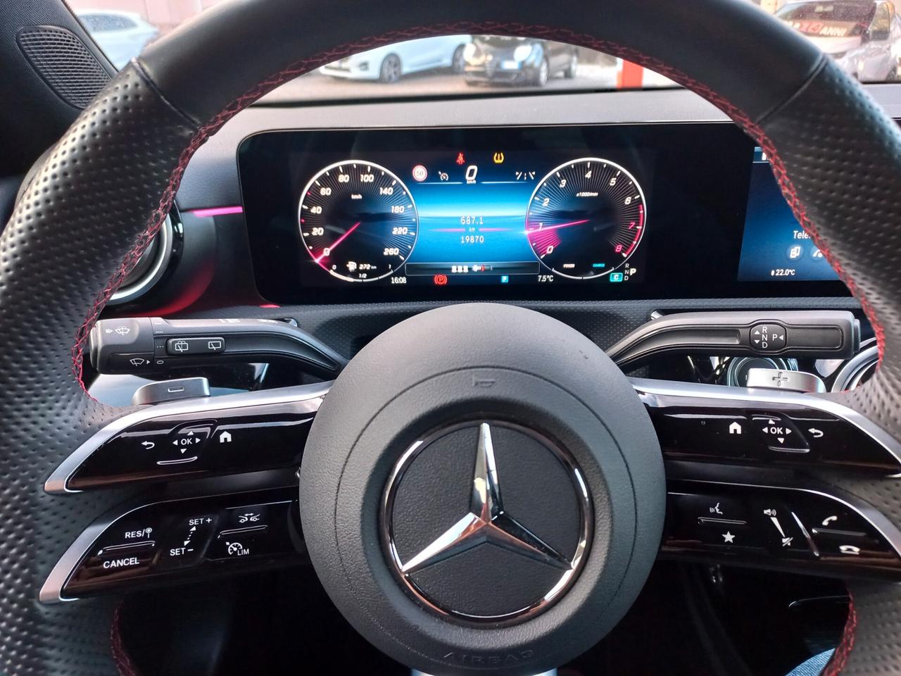 Mercedes-benz A 180 Automatic AMG Line Advanced Plus