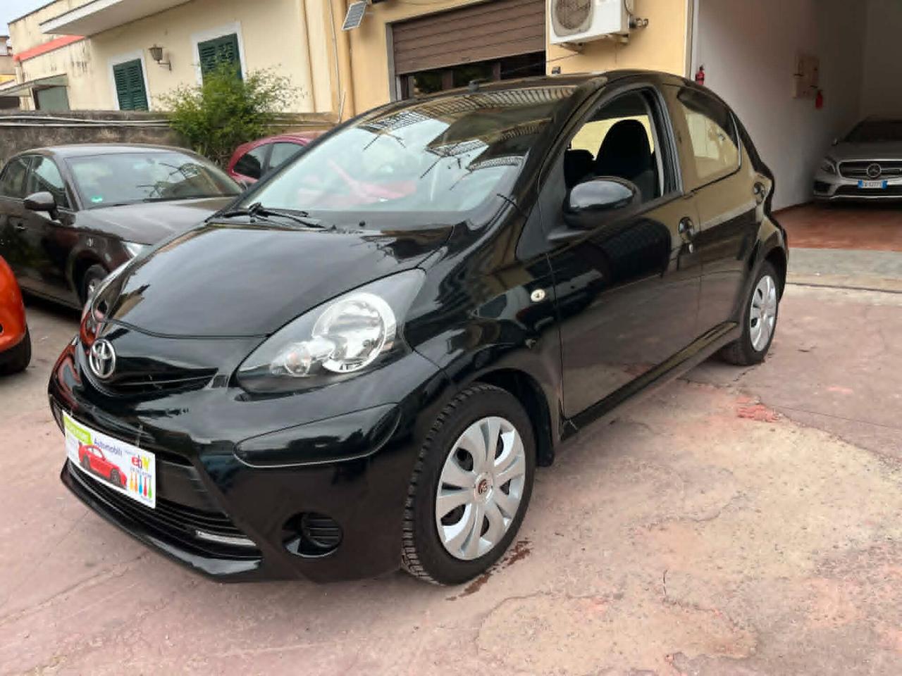 TOYOTA AYGO 1.0 68CV 2013 EURO 5 FULL BENZINA