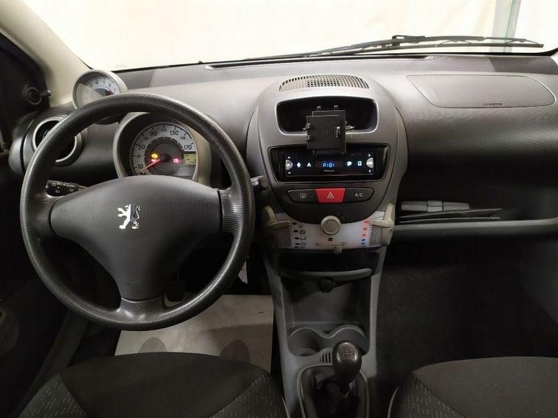 Peugeot 107 1.0 12v Allure (sweet years) 5p FL