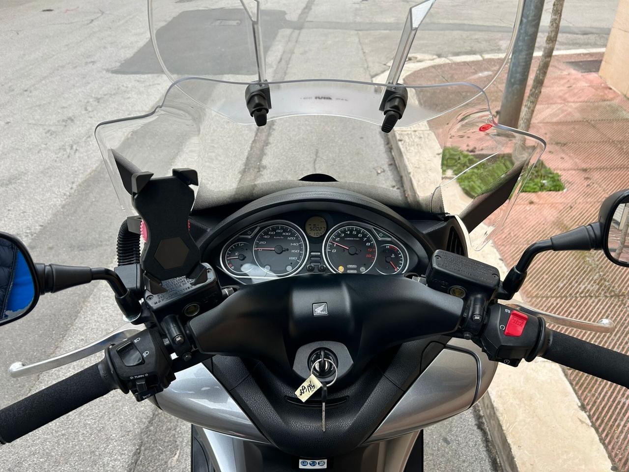 Honda Silver Wing 600 2016