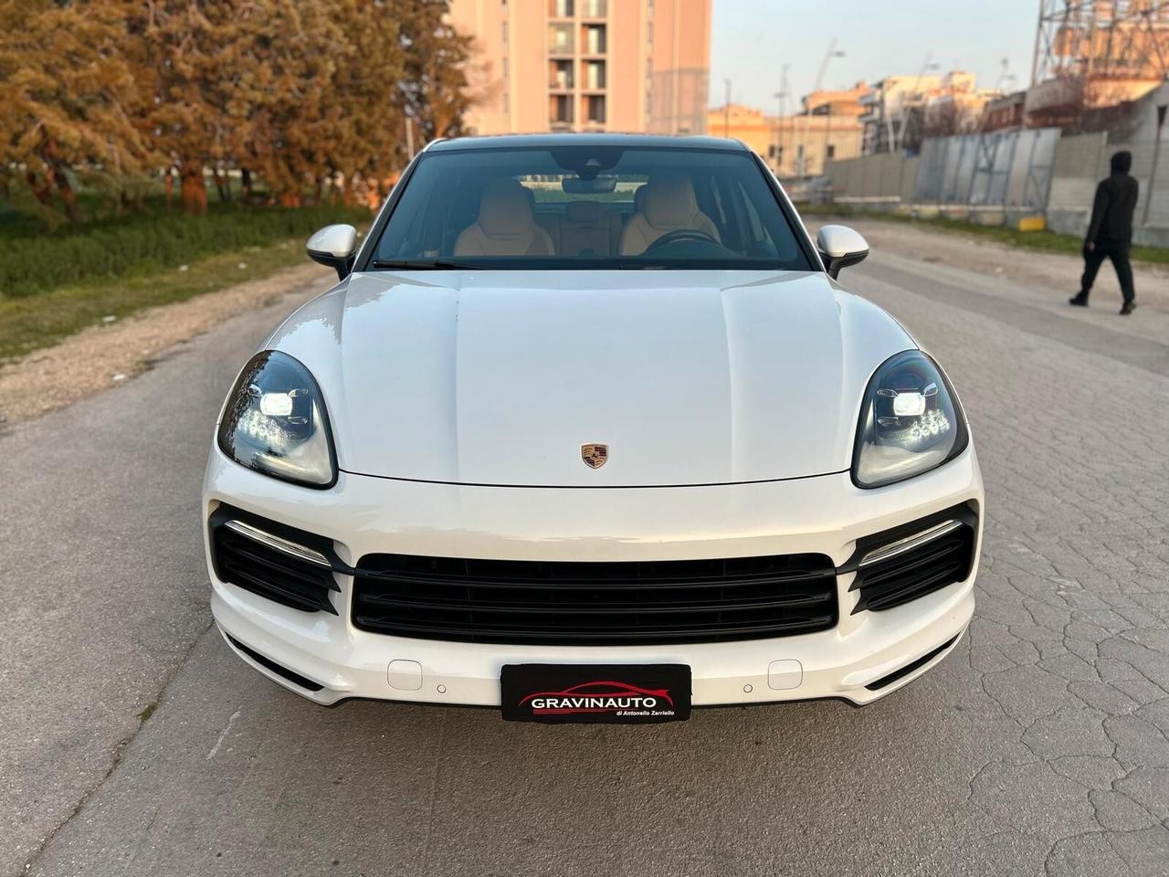 Porsche Cayenne Coupé 3.0 V6 E-Hybrid NO SUPERBOLLO