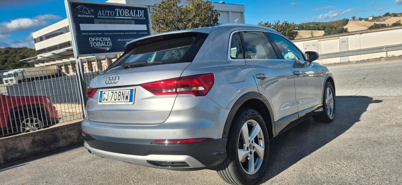 Audi Q3 35 TDI S tronic Business Advanced 150CV