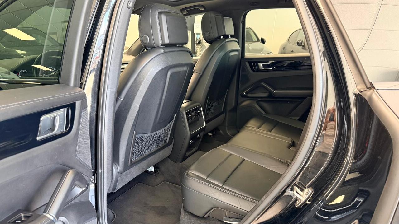 Porsche Cayenne 3.0 V6 E-Hybrid TETTO PASM TAGLIANDI UFF.