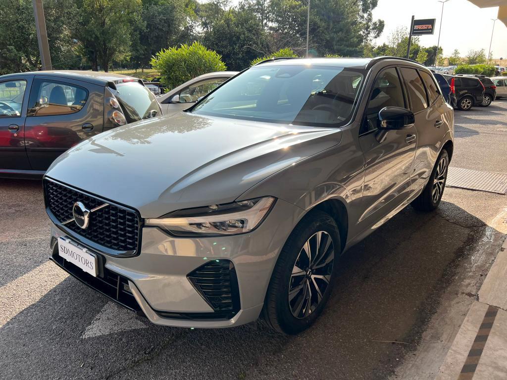 Volvo XC60 2.0 b4 Plus Dark auto