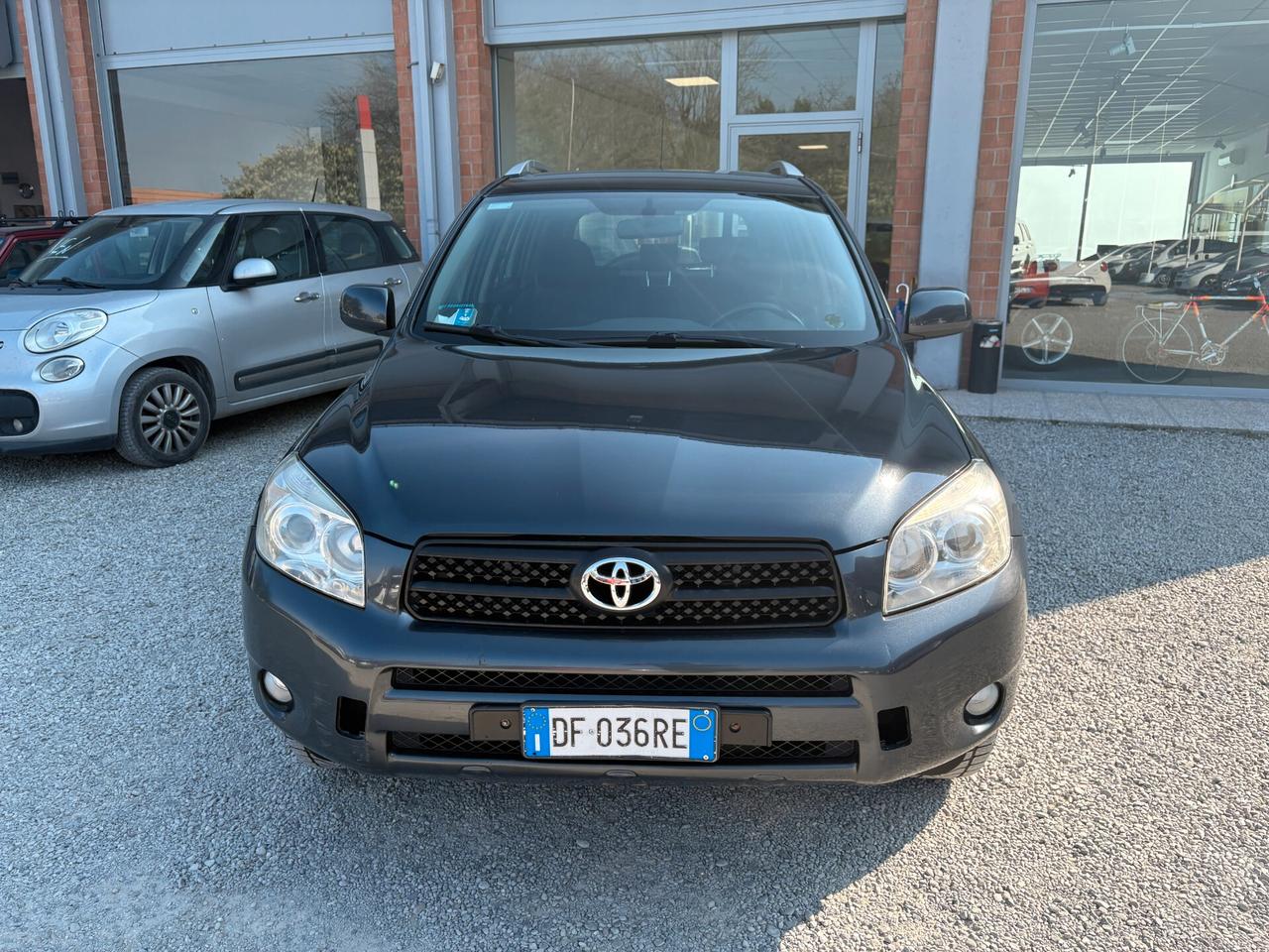 Toyota RAV4 2.2 D-4D 136 CV