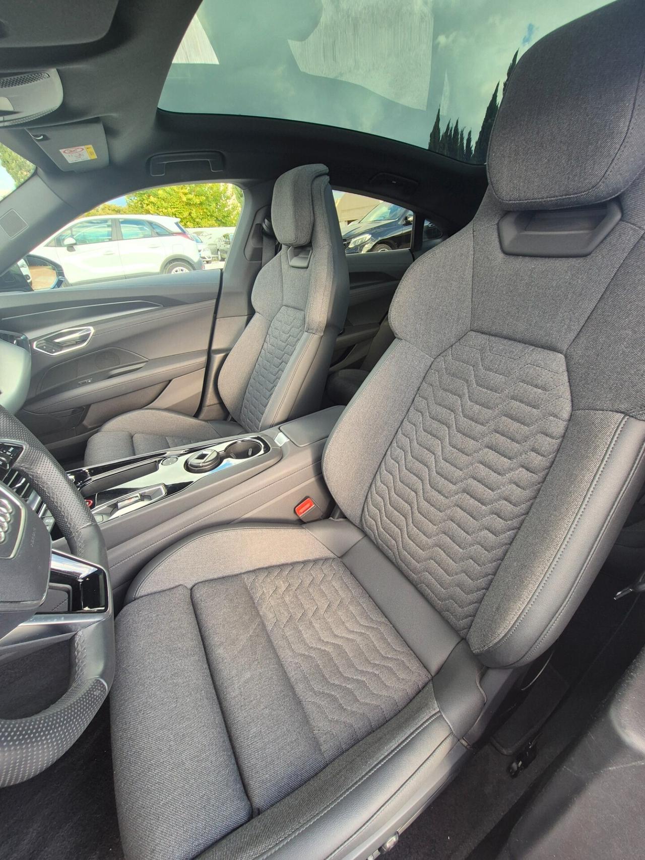 Audi E-tron GT quattro 12/2023