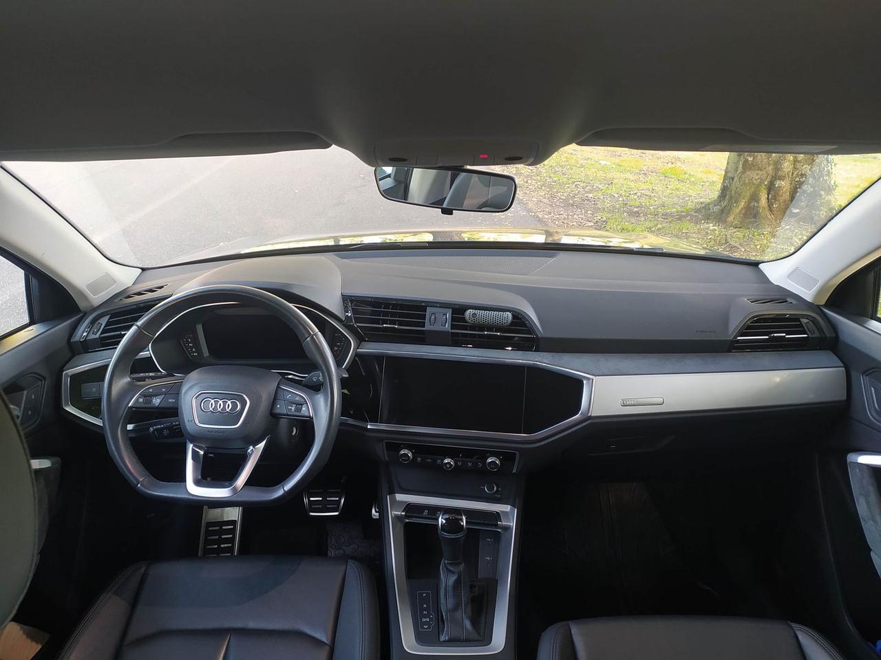 Audi Q3 Business 2.0 35 TDI #7170