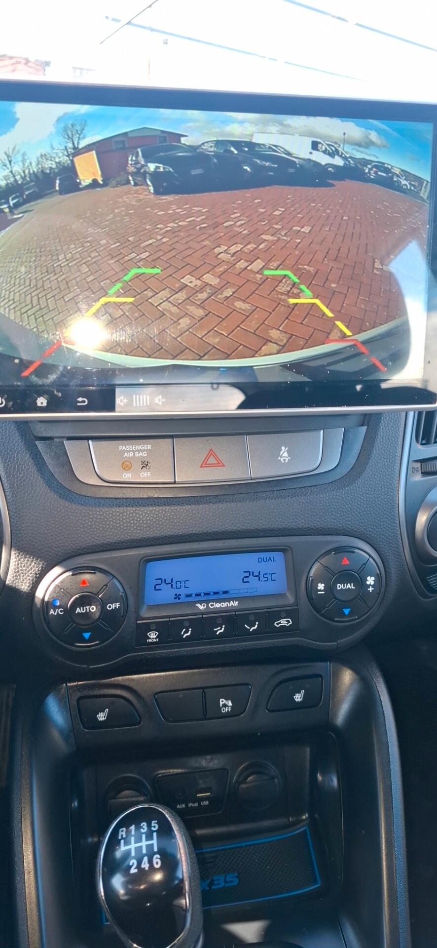 Hyundai iX35 1.7 CRDi 2WD Xpossible