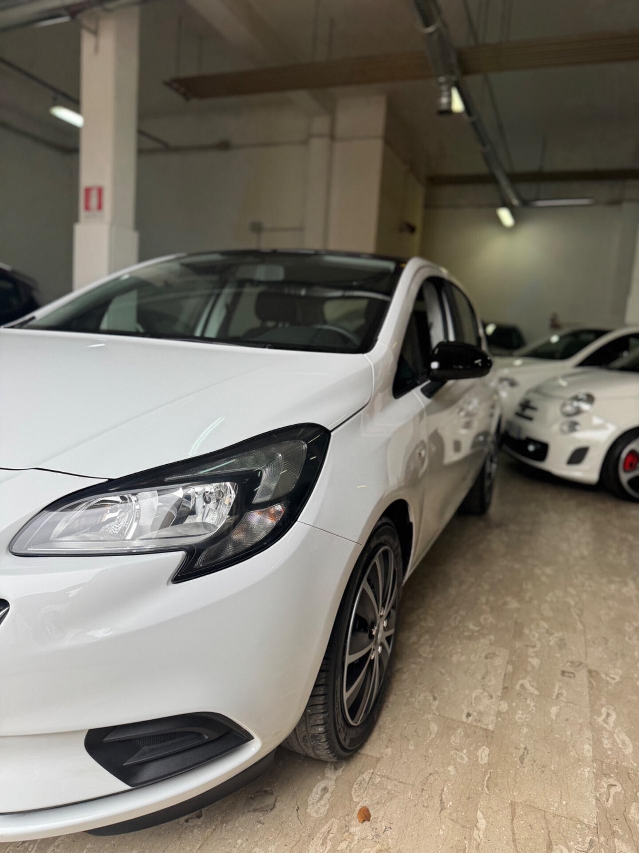 Opel Corsa 2019 1.2 by-color 5 porte