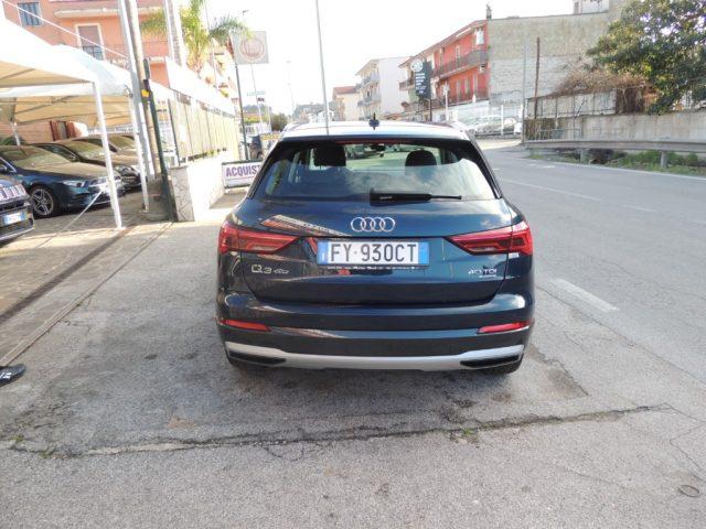 AUDI Q3 40 TDI quattro S tronic Business Advanced