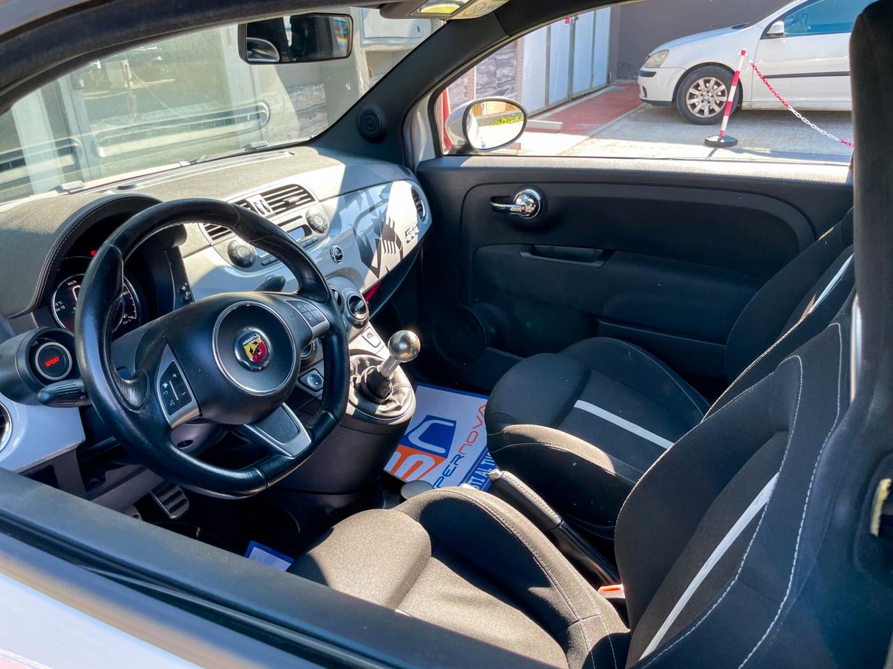 Abarth 595 1.4 Turbo T-Jet 140 CV