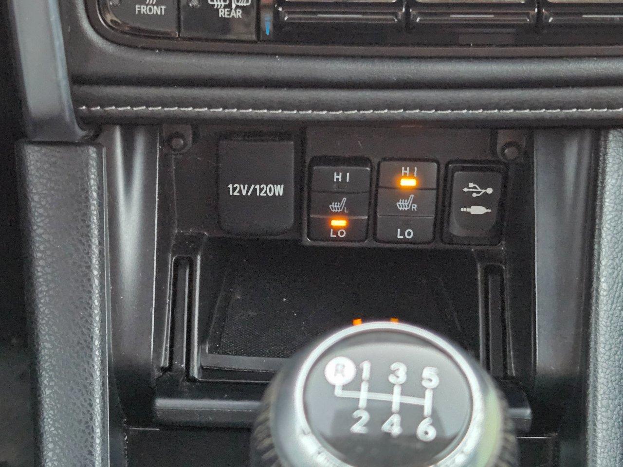 Toyota Auris 5 Porte Auris 1.2t Lounge