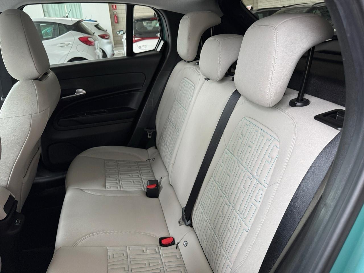 Fiat 600 Hybrid 110 CV DCT MHEV La Prima