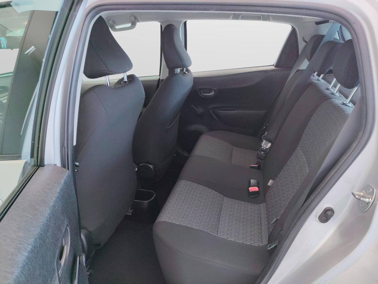 TOYOTA Yaris III 2011 - Yaris 5p 1.0