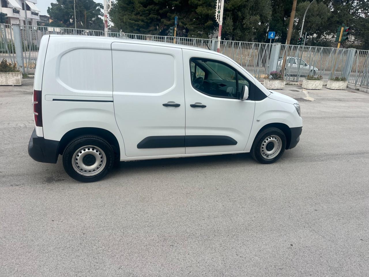 Opel Combo Cargo 1.6 Diesel 100CV S&S PC 650kg