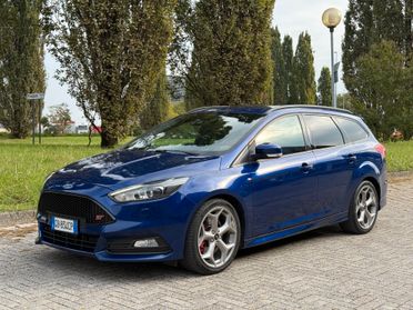Ford Focus 2.0 EcoBoost 250 CV SW ST3