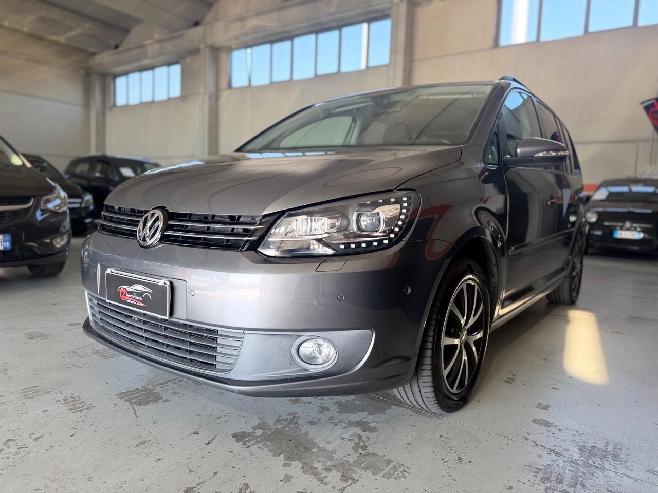 Volkswagen Touran 1.6 TDI Trendline NEOPATENTATI