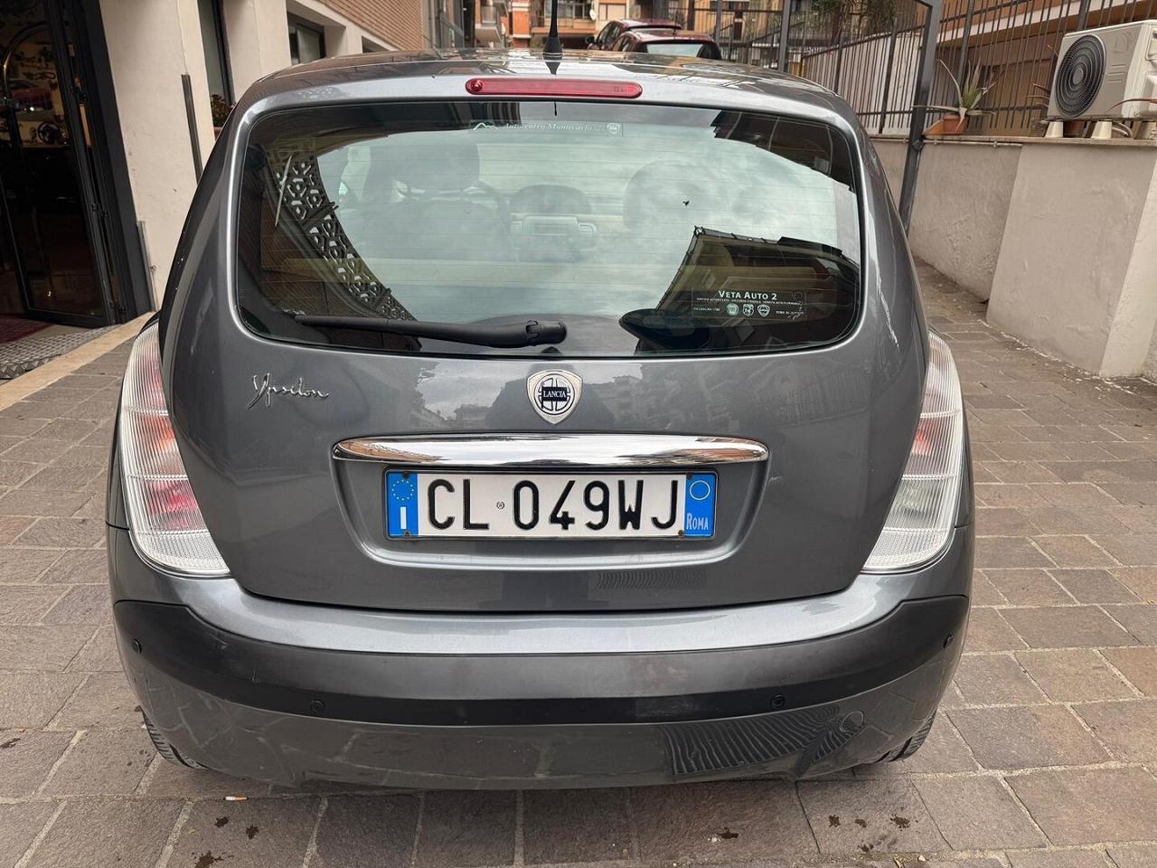 LANCIA Ypsilon 1.2 16V Platino