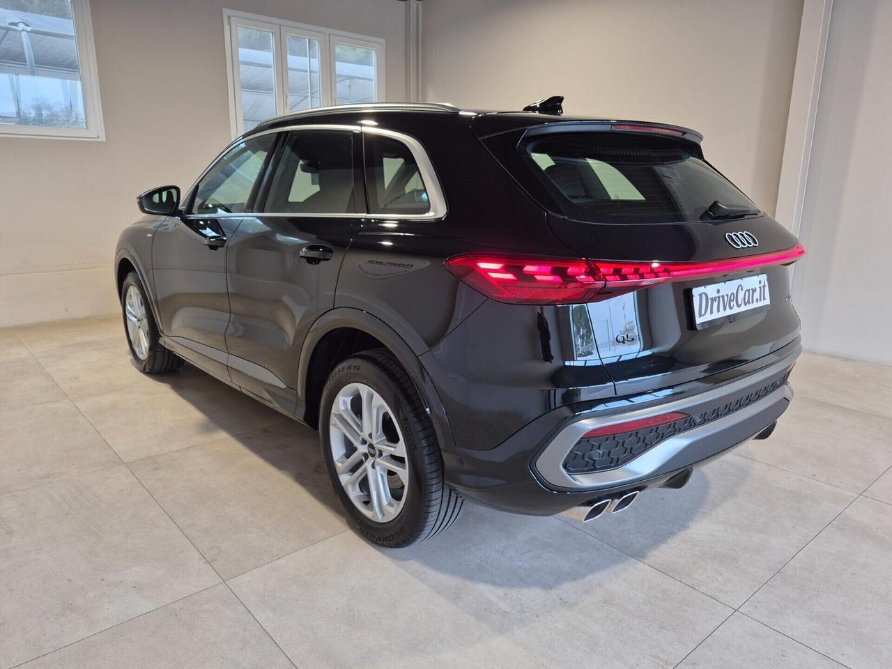Audi Q5 2.0 TDI MHEV *QUATTRO* S LINE PLUS MATRIX DISPLAY PASS. MMI 360° CARPLAY