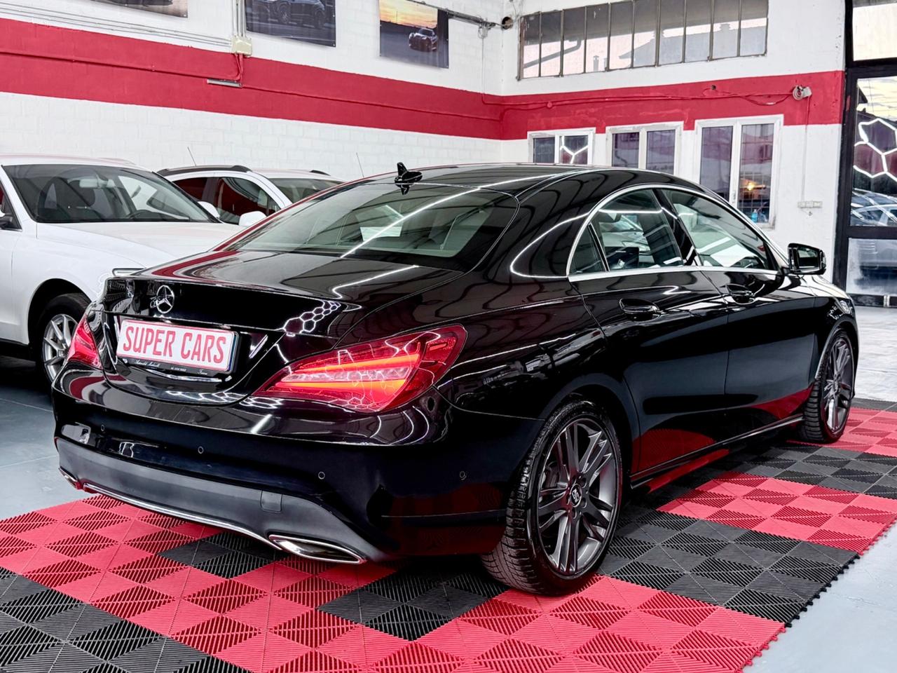 Mercedes-benz CLA 200d 136CV Automatic AMG NEOPATENTATI