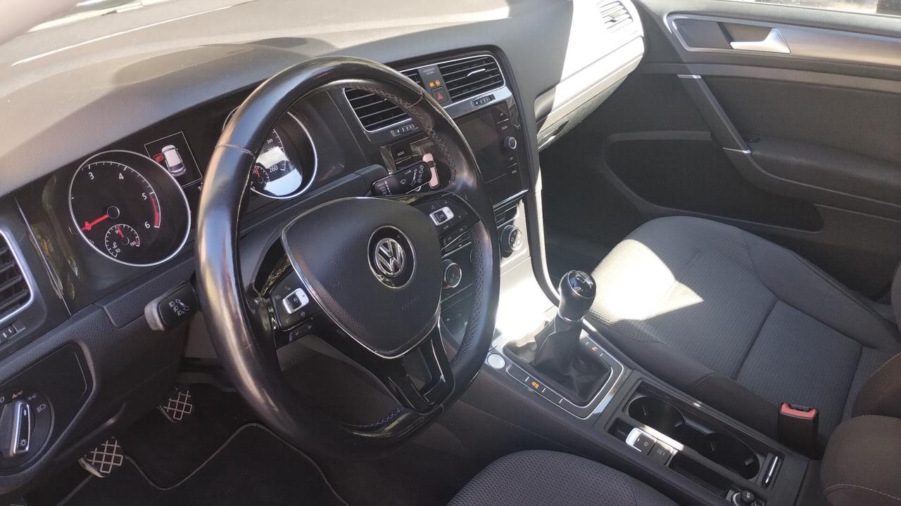 Volkswagen Golf 1.6 TDI 115 CV 5p. Business BlueMotion Technology
