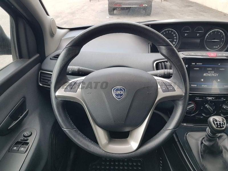 Lancia Ypsilon Ypsilon 1.0 firefly hybrid Gold s&s 70cv 5p.ti