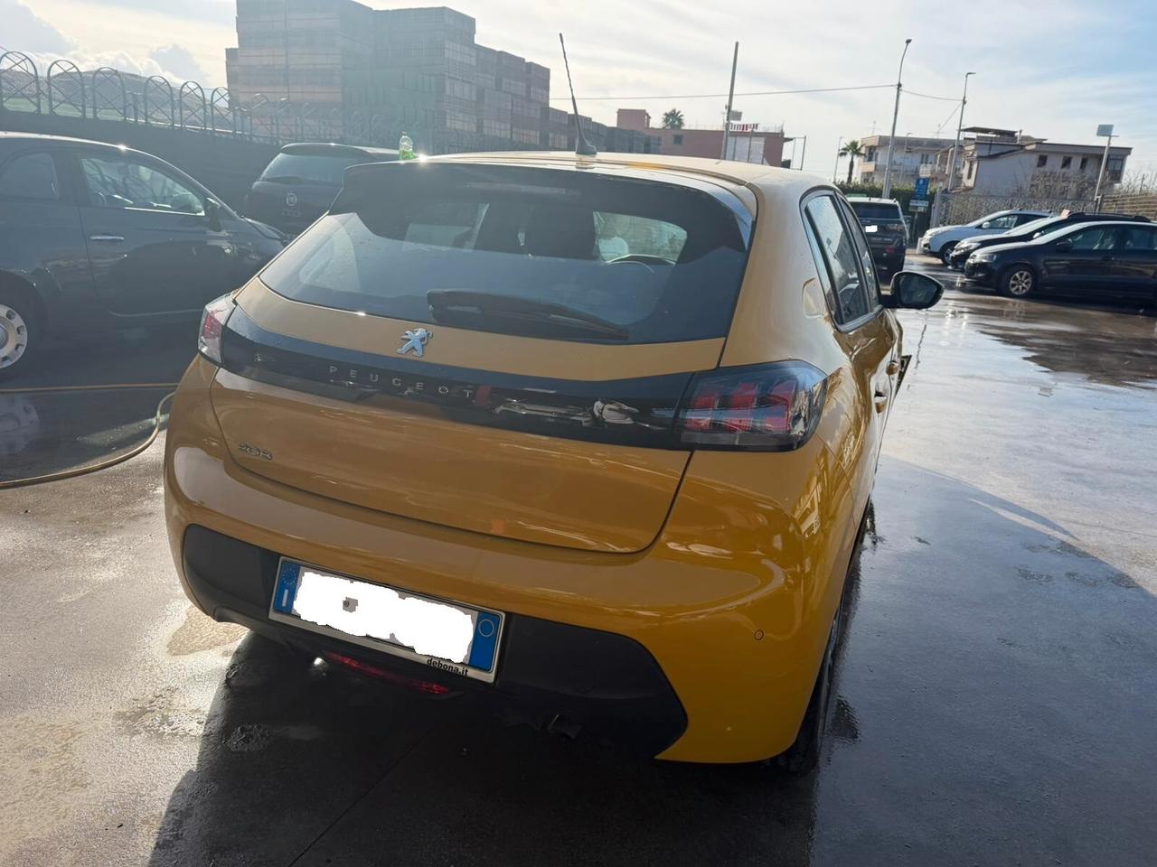 Peugeot 208 gt sinistrato - 2022