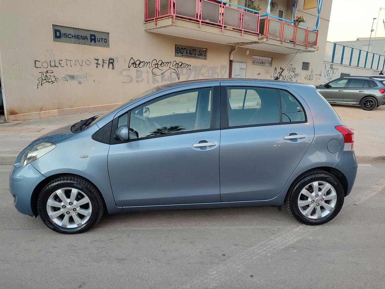 Toyota Yaris 1.4 D-4D 90CV ( 2010)