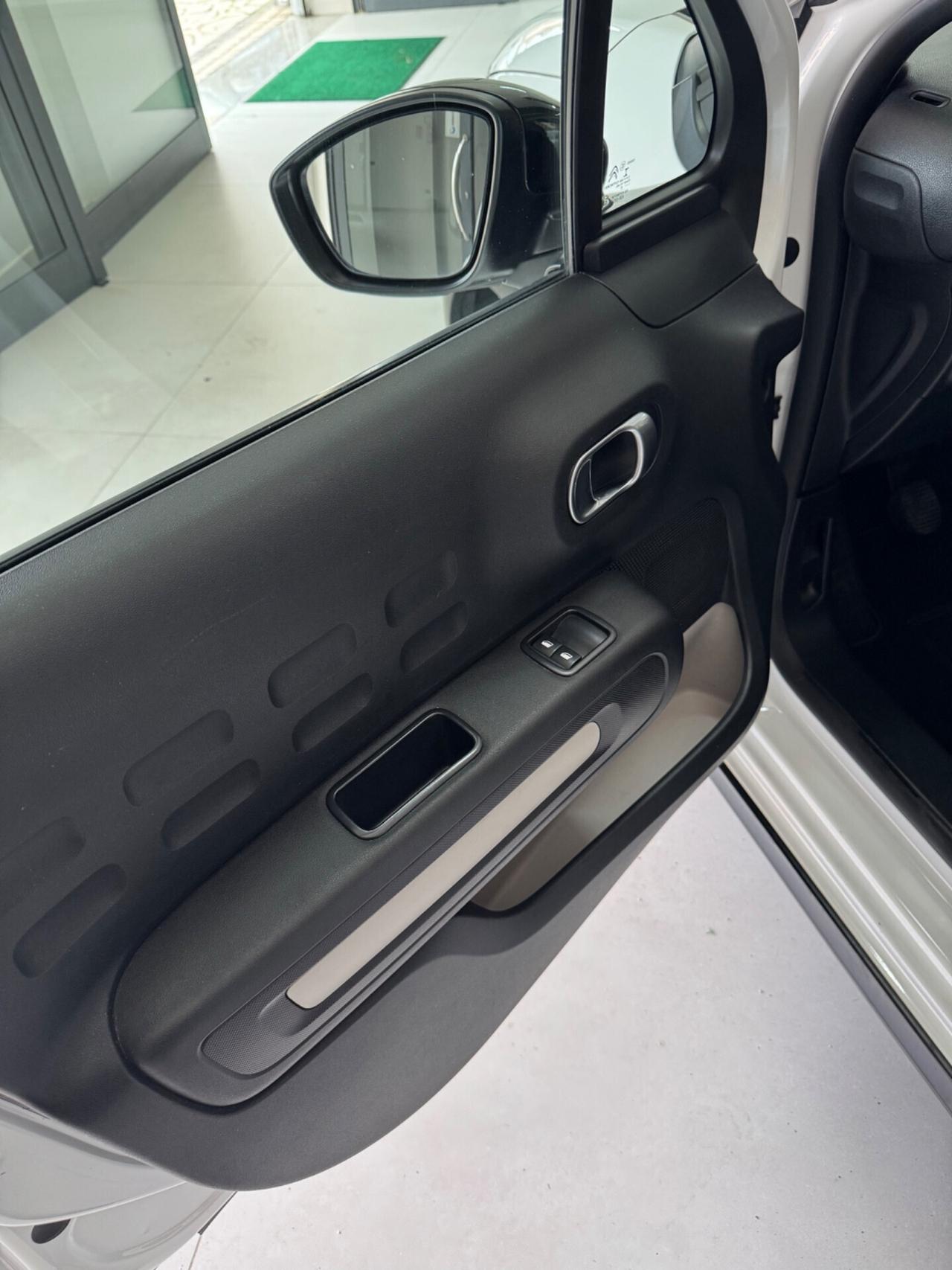 Citroen C3 BlueHDi 100 S&S Shine Pack