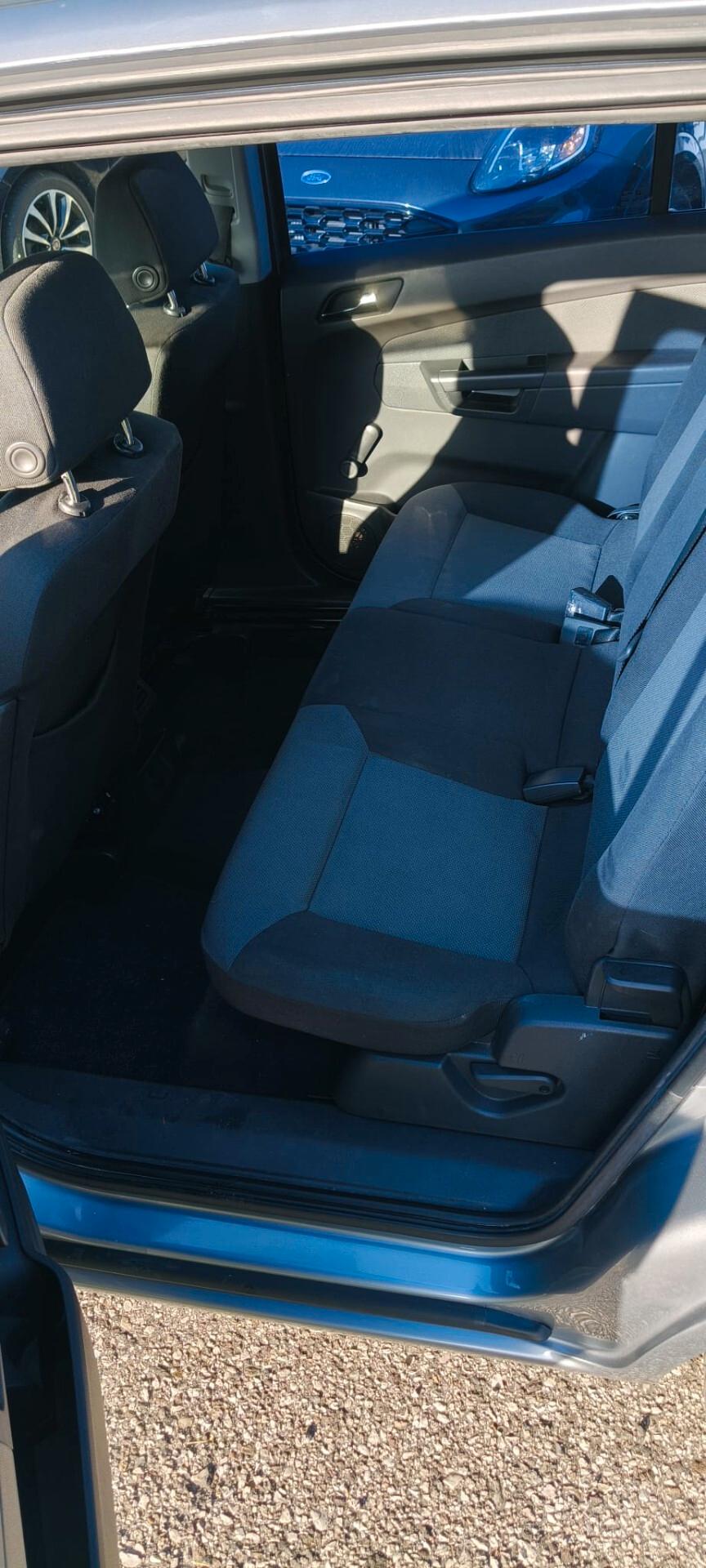 7 POSTI opel ZAFIRA metano