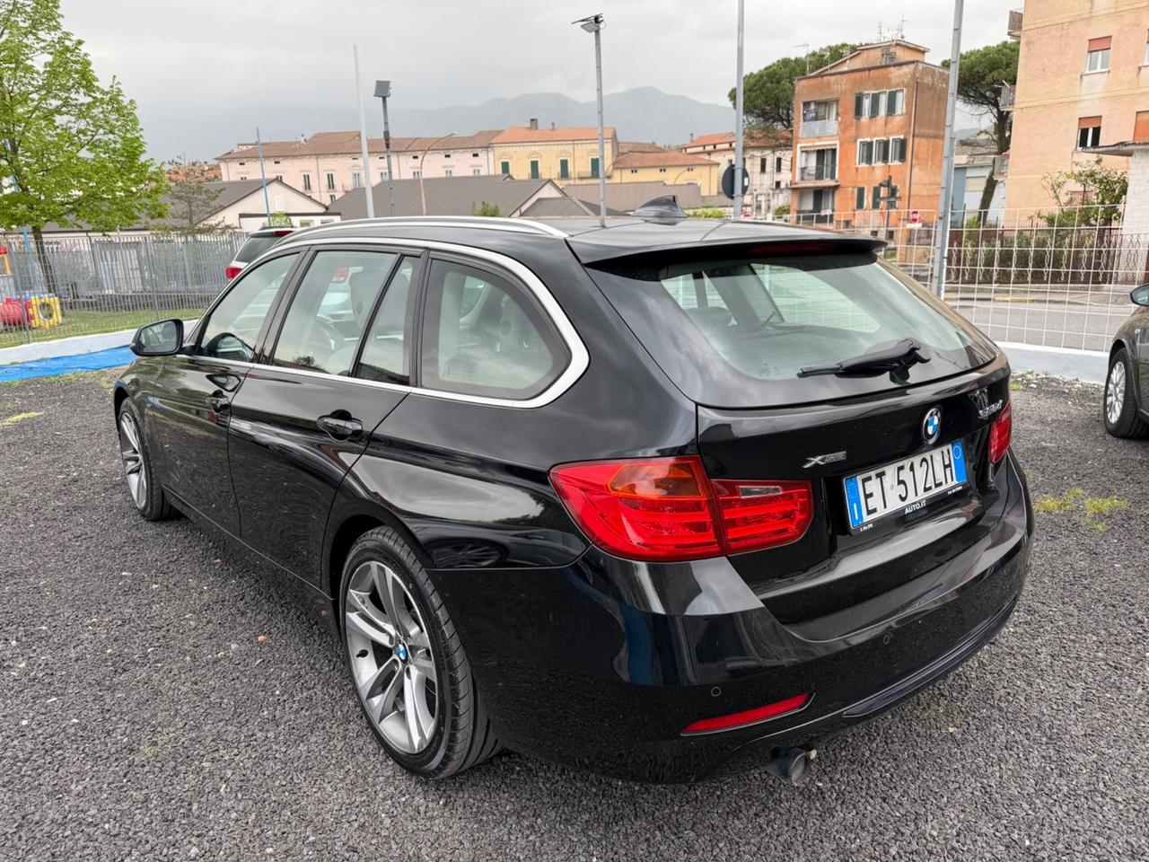 Bmw 320 320d xDrive Touring Msport