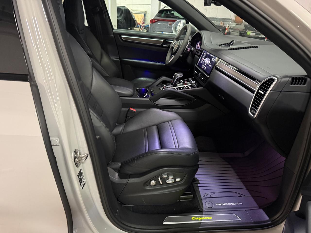 Porsche Cayenne Coupé 3.0 V6 E-Hybrid