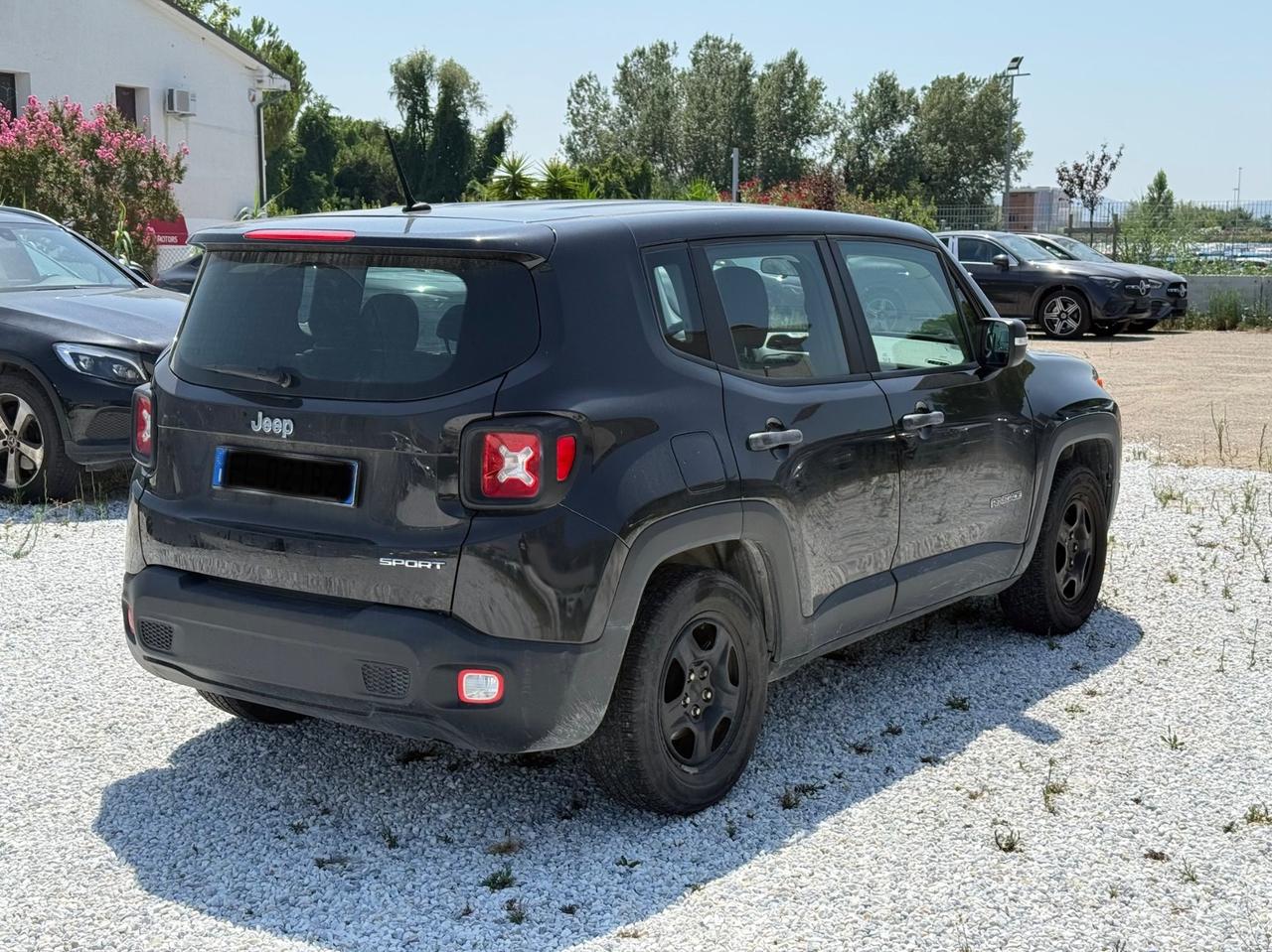 Jeep Renegade 1.6 E-TorQ EVO Sport