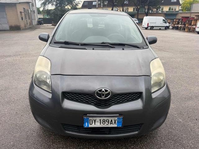 TOYOTA Yaris 1.4 D-4D DPF 5p Sol senza nessun lavoro da fare