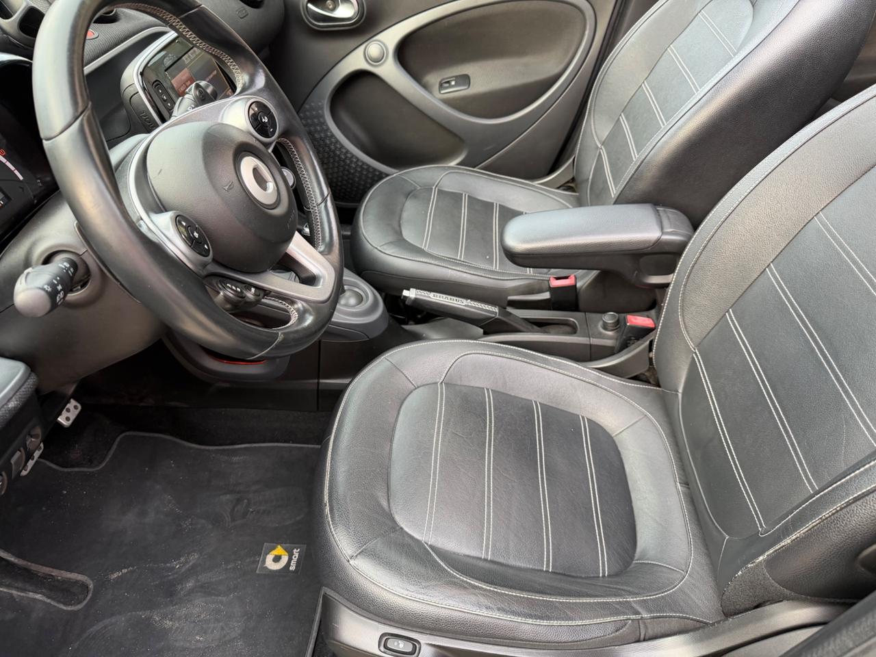 Smart ForFour BRABUS 0.9 Turbo twinamic 90cv TETTO APRIBILE