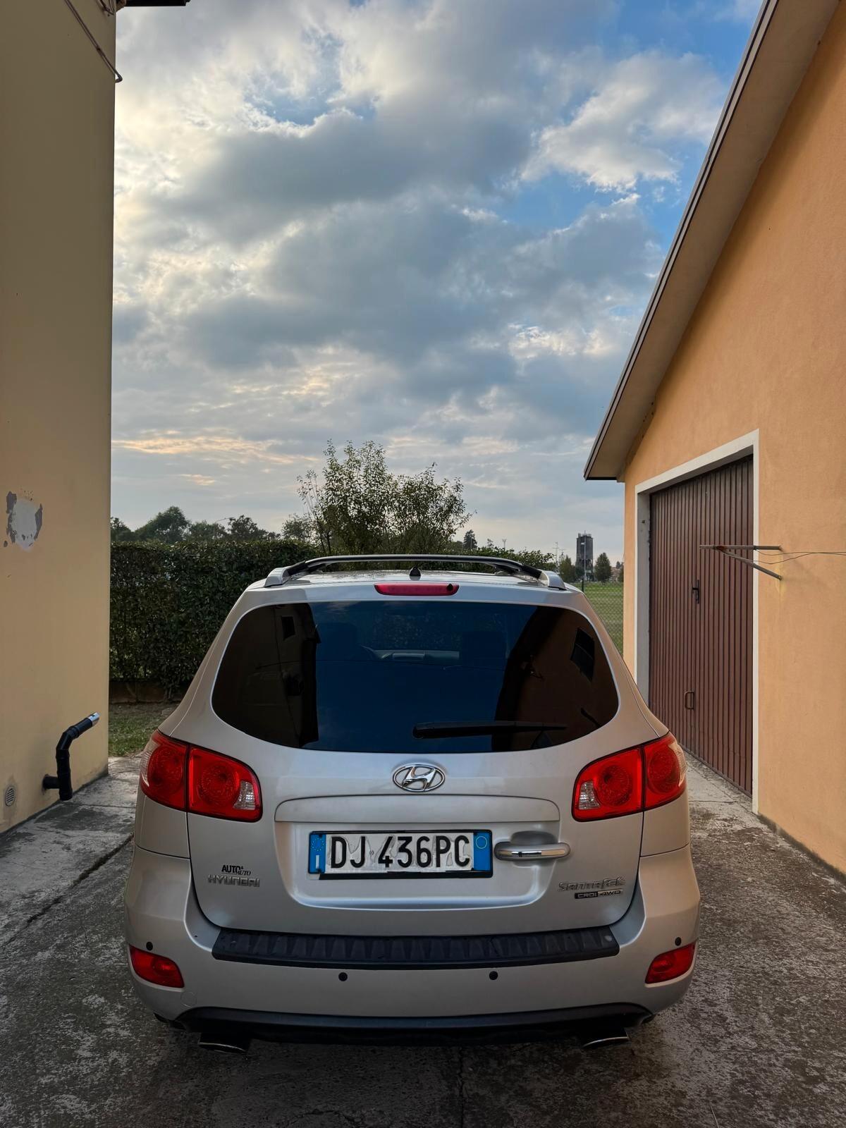 Hyundai Santa Fe 2.2 CRDi VGT Dynamic 5 p.ti