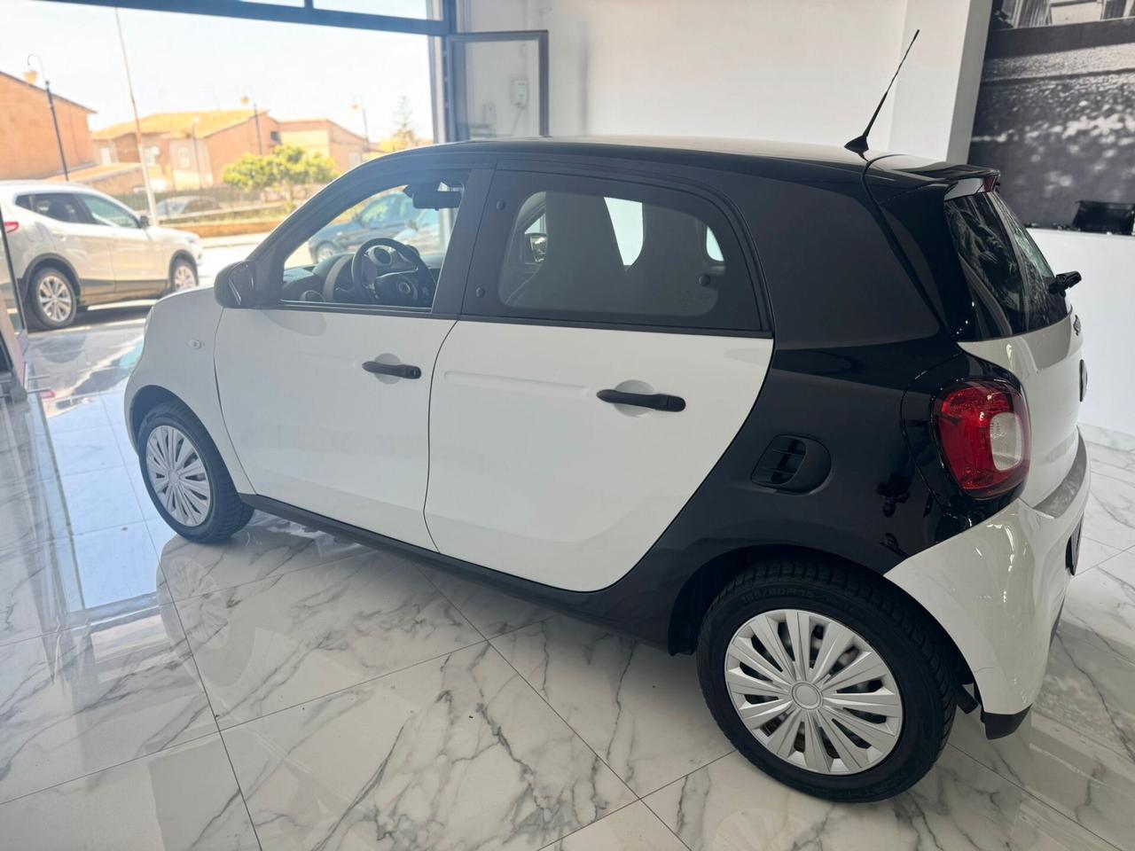 Smart ForFour 70 1.0 Passion