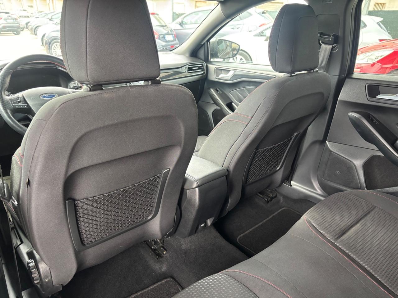 Ford Focus 1.5 EcoBlue 120 CV automatico 5p. ST-Line