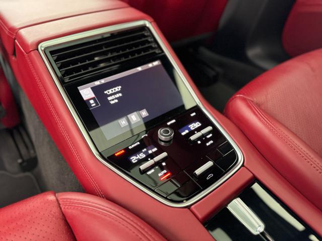 PORSCHE Panamera 3.0i 4 330cv (Tetto/PelleCartier/APP/Navi/Retro)