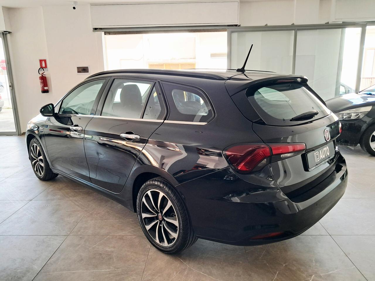 Fiat Tipo 1.6 Mjt S&S SW Lounge