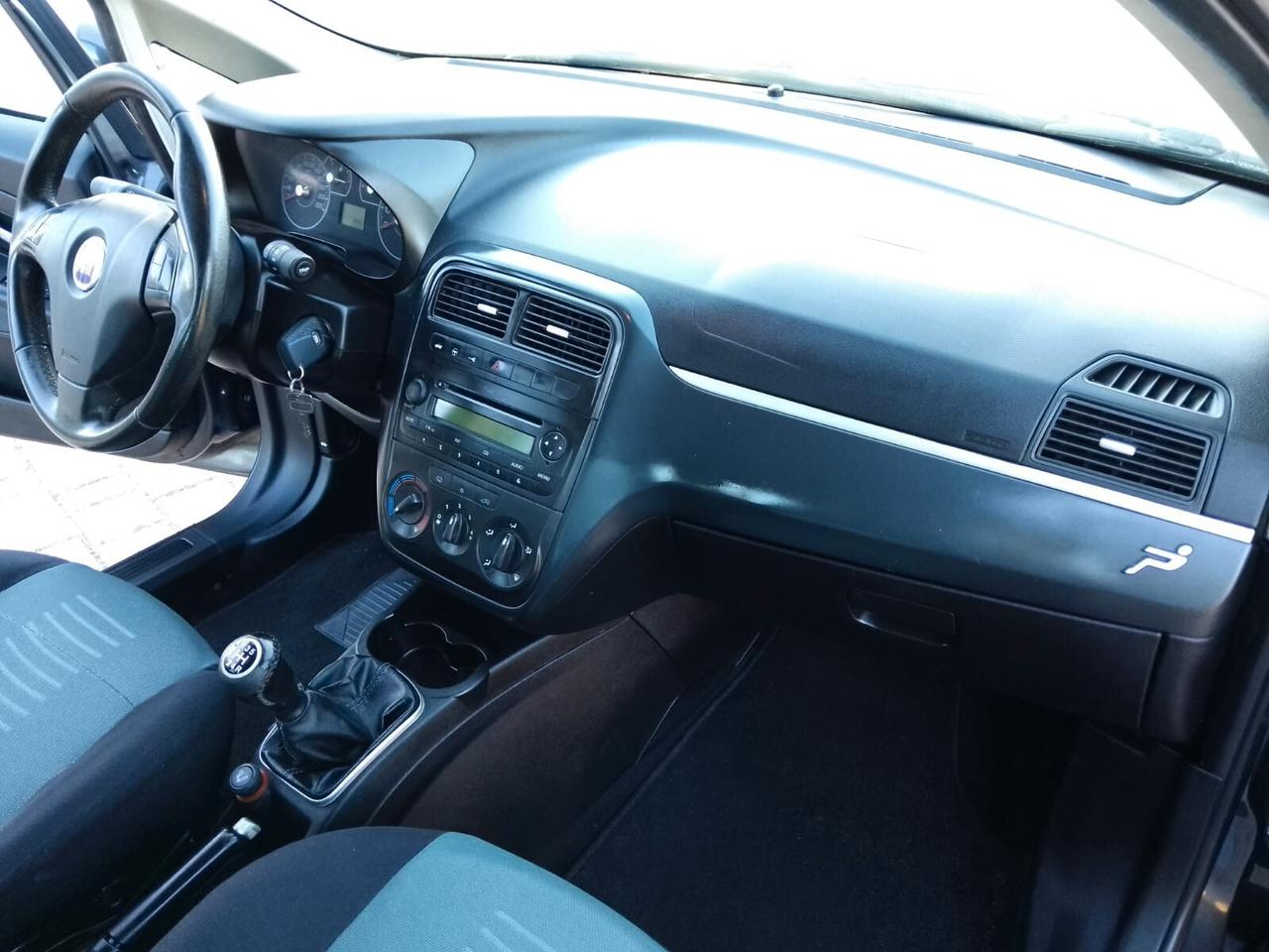 Fiat Grande Punto Grande Punto 1.3 MJT 75 CV 5 porte Dynamic